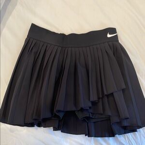 Nike Black Pleated Skirt